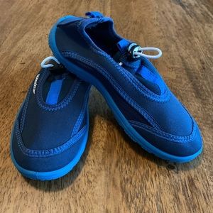 Speedo Kids Blue Water Shoes - Unisex Small (13/1)